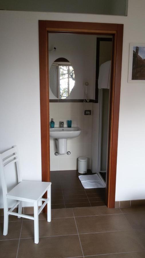 Rinaldi House Bed & Breakfast Torriana Exterior foto